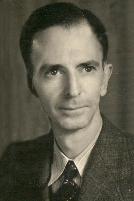 Howard Moody Gill