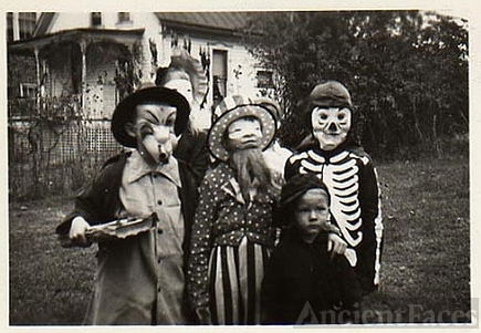 Neighborhood Halloween in the 1930's