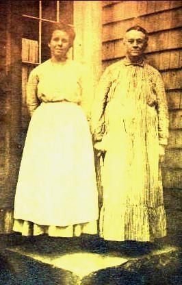 Victoria & Josie Stringer, 1895