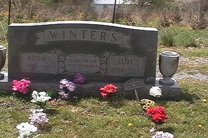 Rosa S. Winters and Lute Winters gravesite