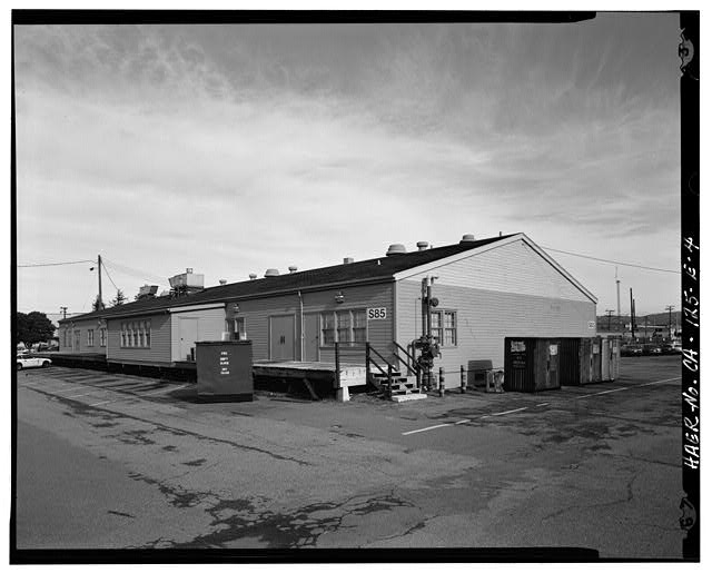 4. OBLIQUE VIEW OF WEST AND SOUTH FACES. - Oakland Army...