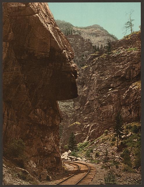 Hanging Rock, Clear Creek Cañon