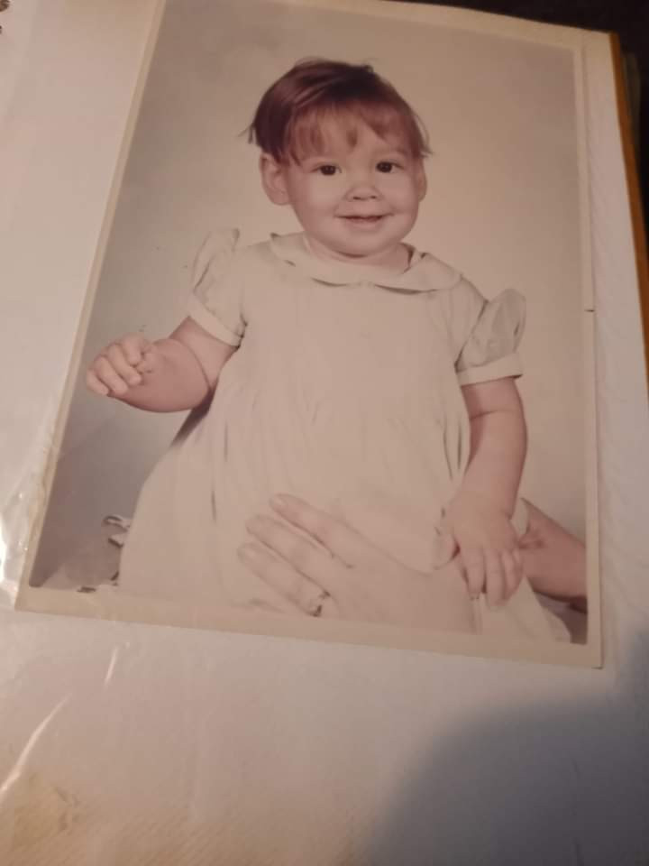 Lori Lyn Russell 