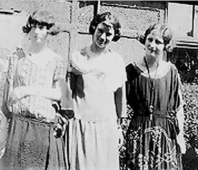 Dorothy, Thelma & Iva Ferguson