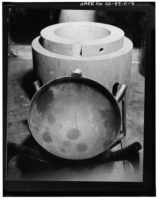 8. VIEW OF A MOLD FOR PRECISION CASTING. THE MOLD WAS...