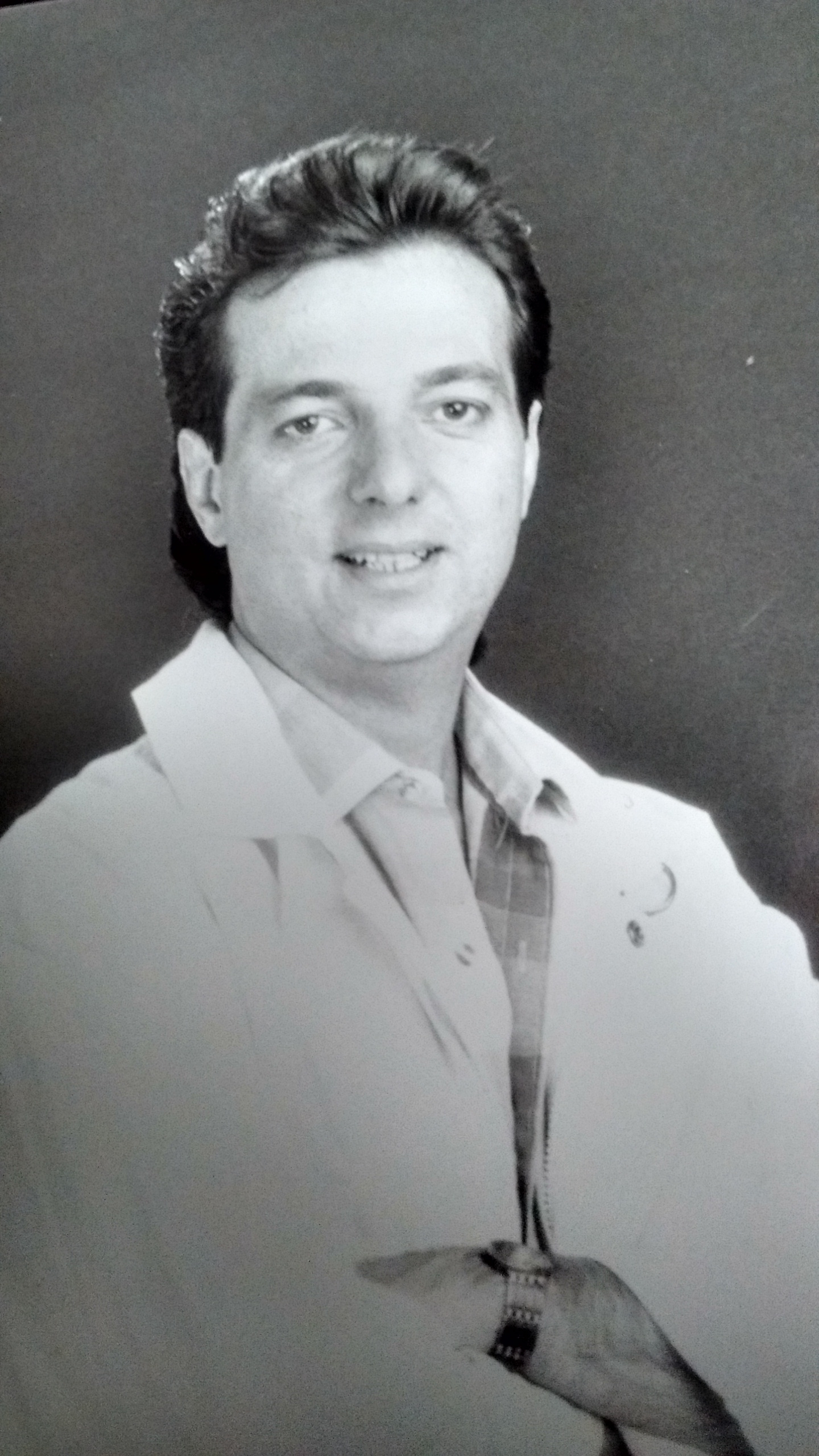 Steven G Samos