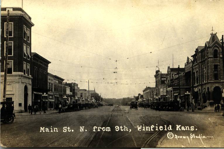 Postcard: Main St. N.from 9th,Winfield, Kansas