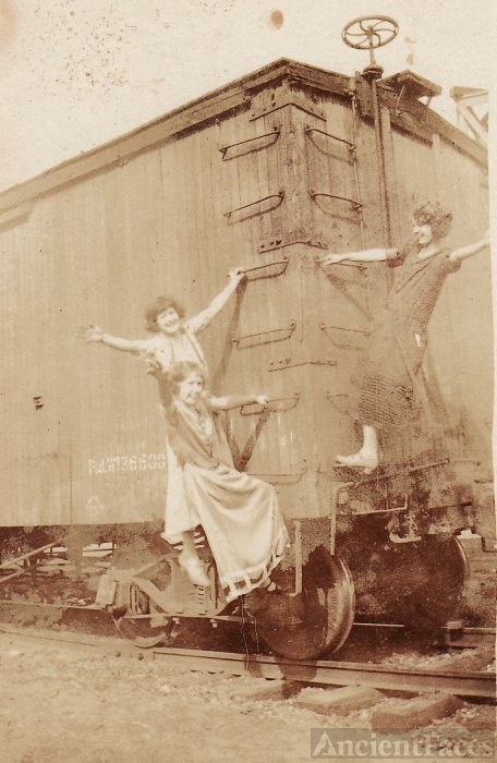 Ina Viola Hicks and Friends