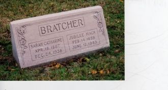 Sarah Catharine and Jubilee Mack Bratcher Grave
