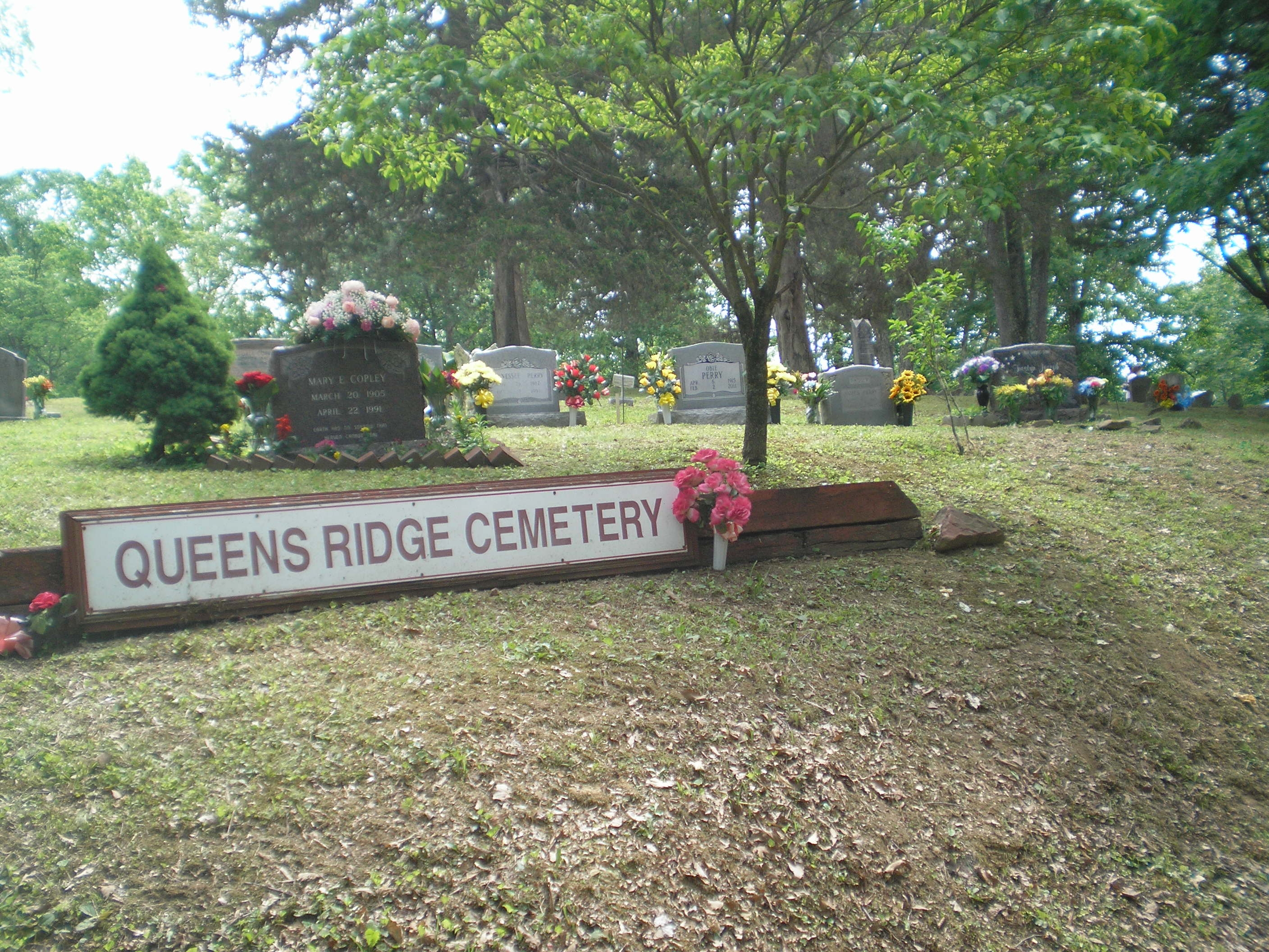 Queen Ridge Cemetery, WV