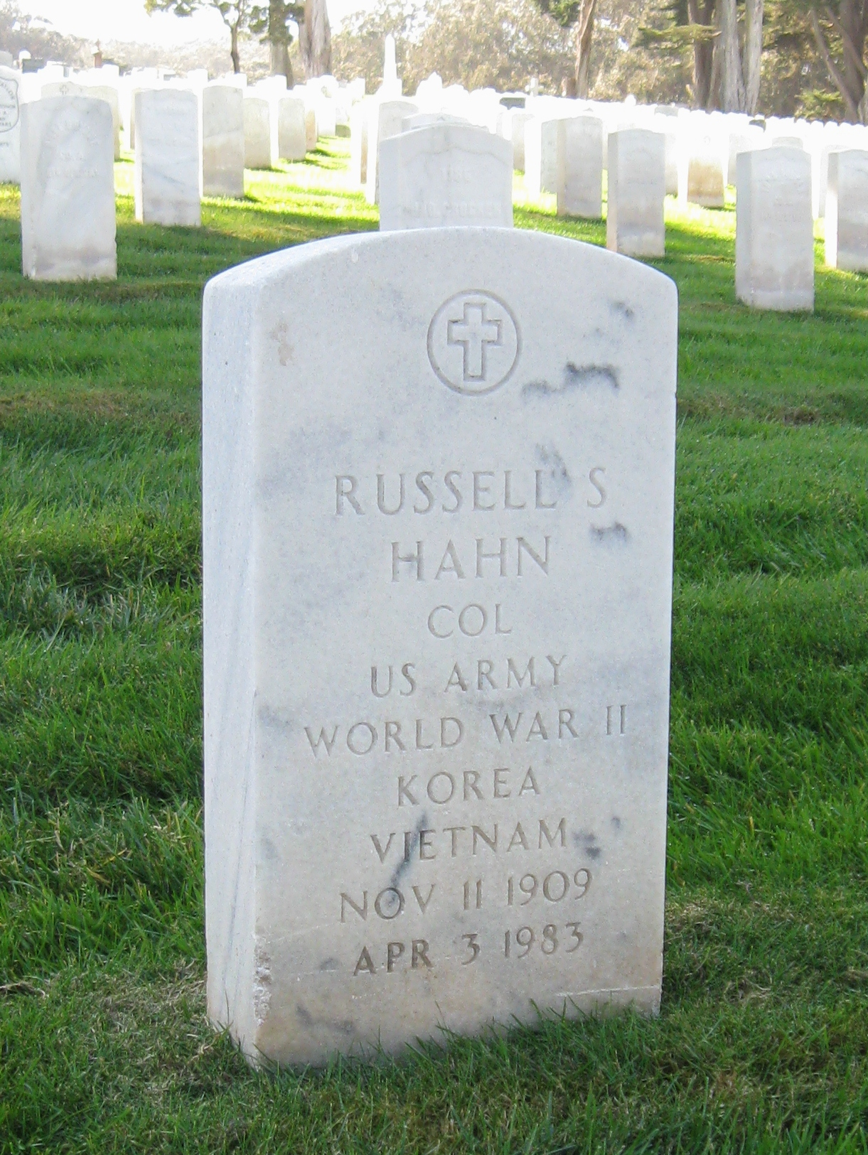 Russell S Hahn Grave