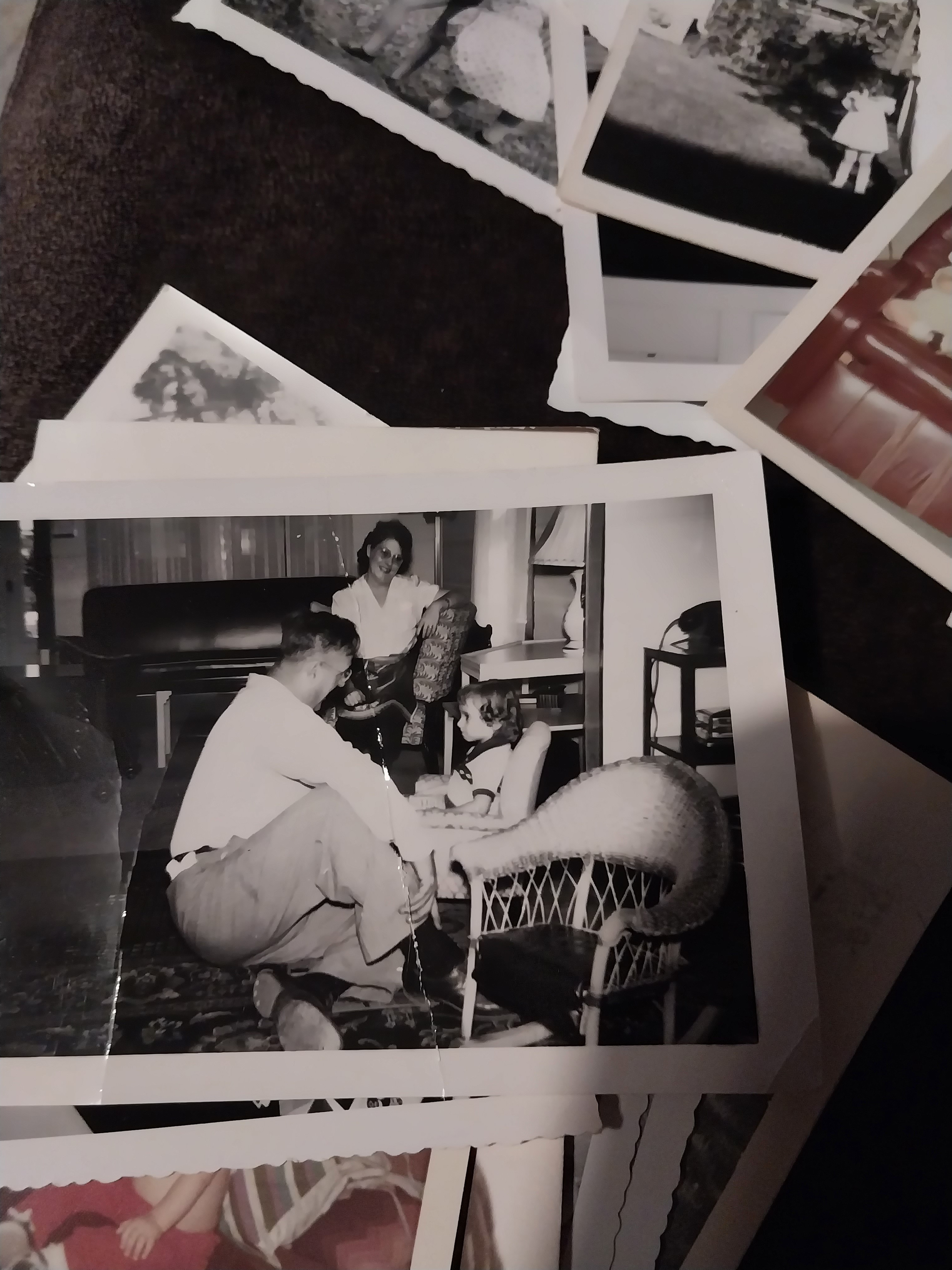 This says Uncle Mac. With Pamela Thompson..