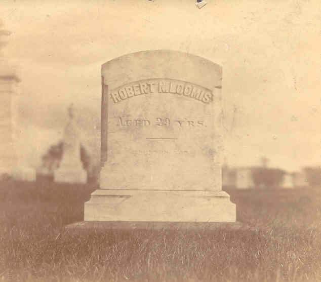 Robert N. Loomis Grave