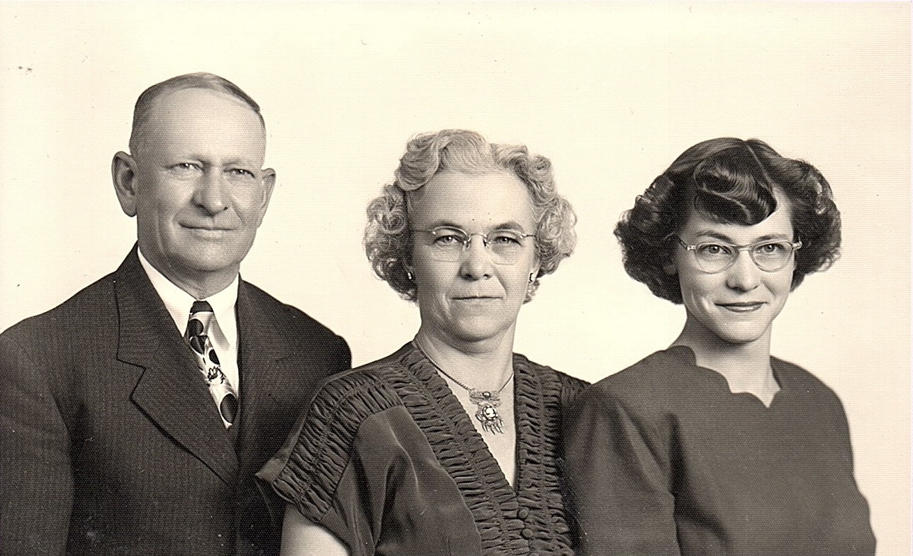 Ted, Fanny, & Norma Jean Roos Family Photo