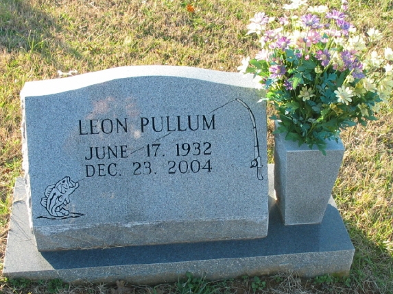 Leon Pullum headstone, TN