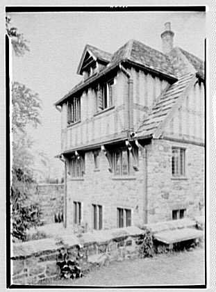 Clarence McK. Lewis, Skylands Farm, residence in...