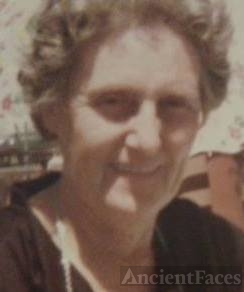 Seymour Nilma Jean Davies