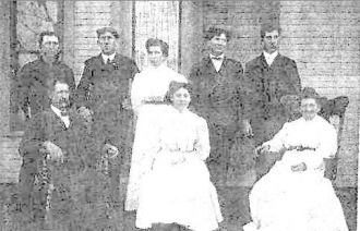 Albert & Mary (Argabright) McColly Family, OH 1909