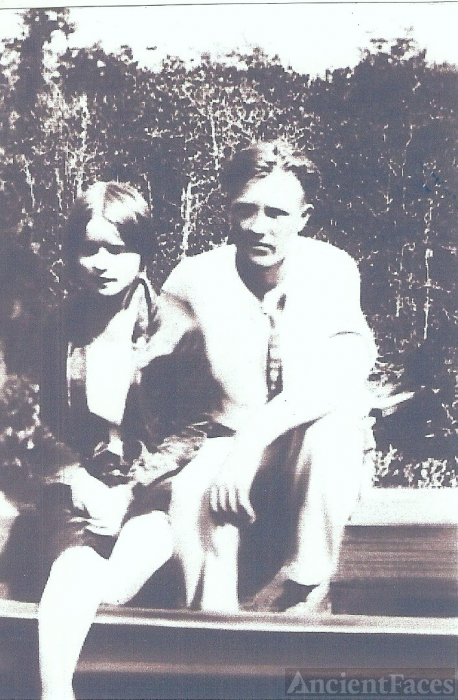 Mary (Lott) & Walter O'Steen