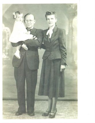 Joseph, Irene, and Halina Dubicki, New York