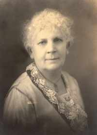 Norah  (Treloar) Rickard 