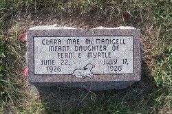 Tombstone of Clara Mae McManigell