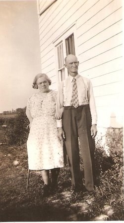 Maude (Howard) & Cary Crawford