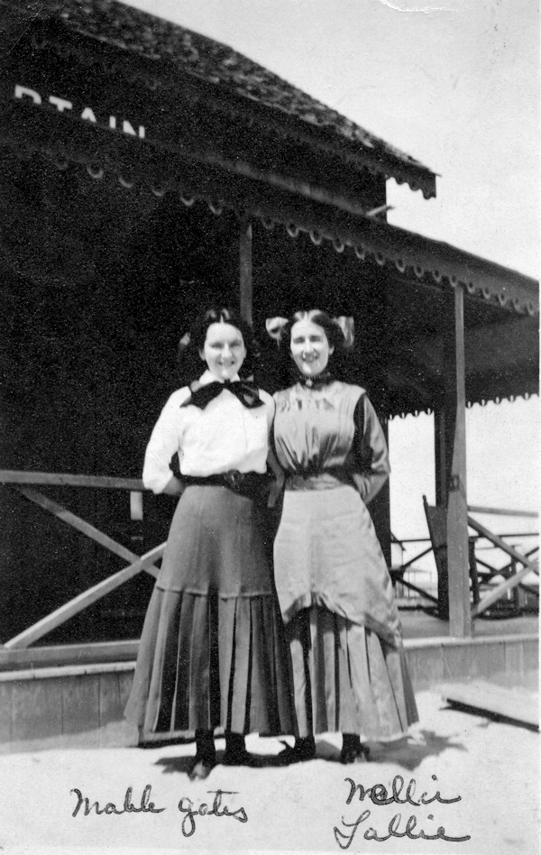 Mable Gates and Mollie, Plum Island