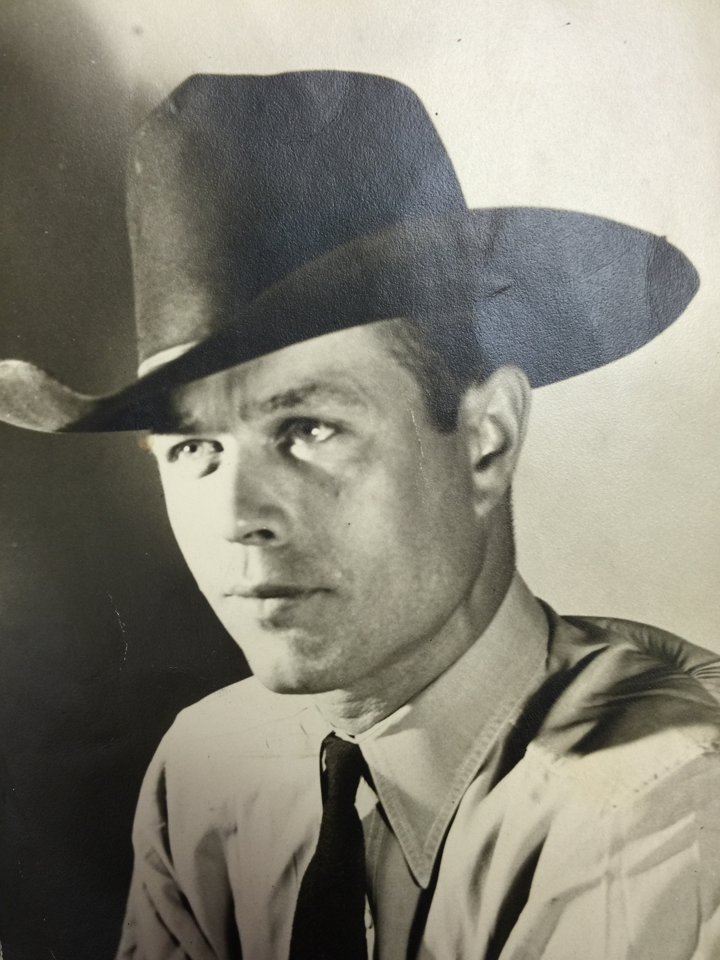 Daniel L. Harvick