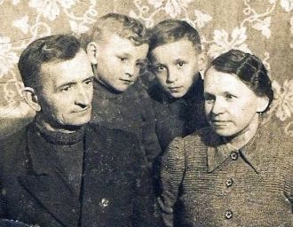 Maslinski Family From Parzeczew