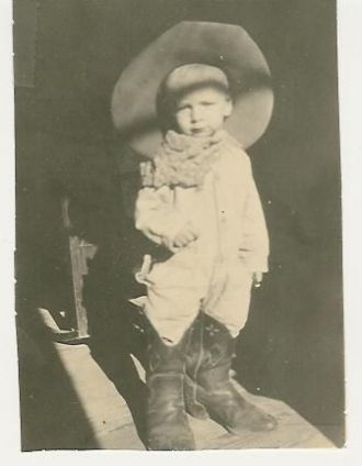 Earnest in Daddy's Boots abt.1932