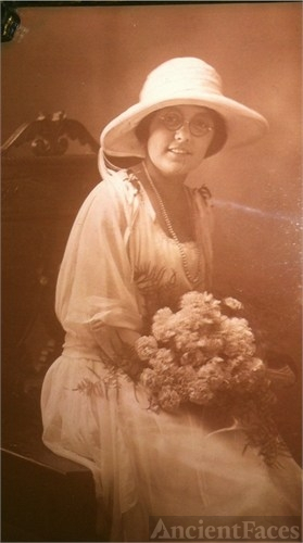 Mary F Lopes
