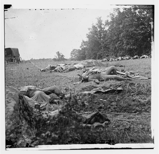 [Gettysburg, Pa. Confederate dead gathered for burial at...