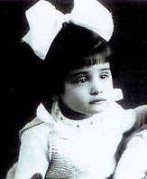 Louise Khan