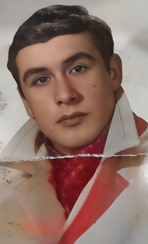 Christos George Katsikadakos
