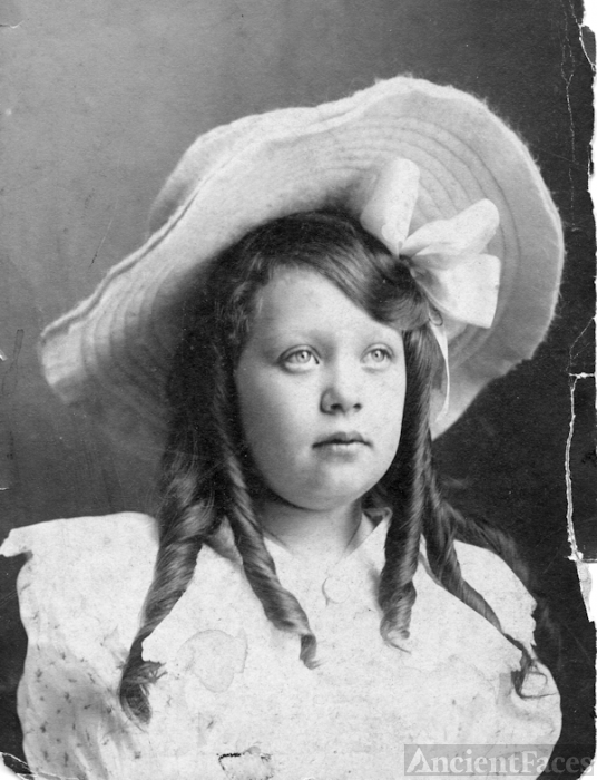 Edith Glenn (Crain) Hanover