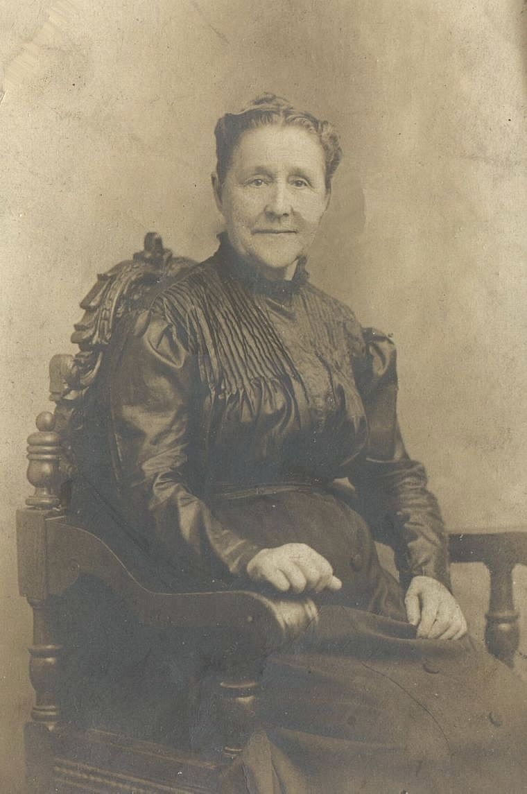 Arianna J Cutsail Wolfe 1846-1928