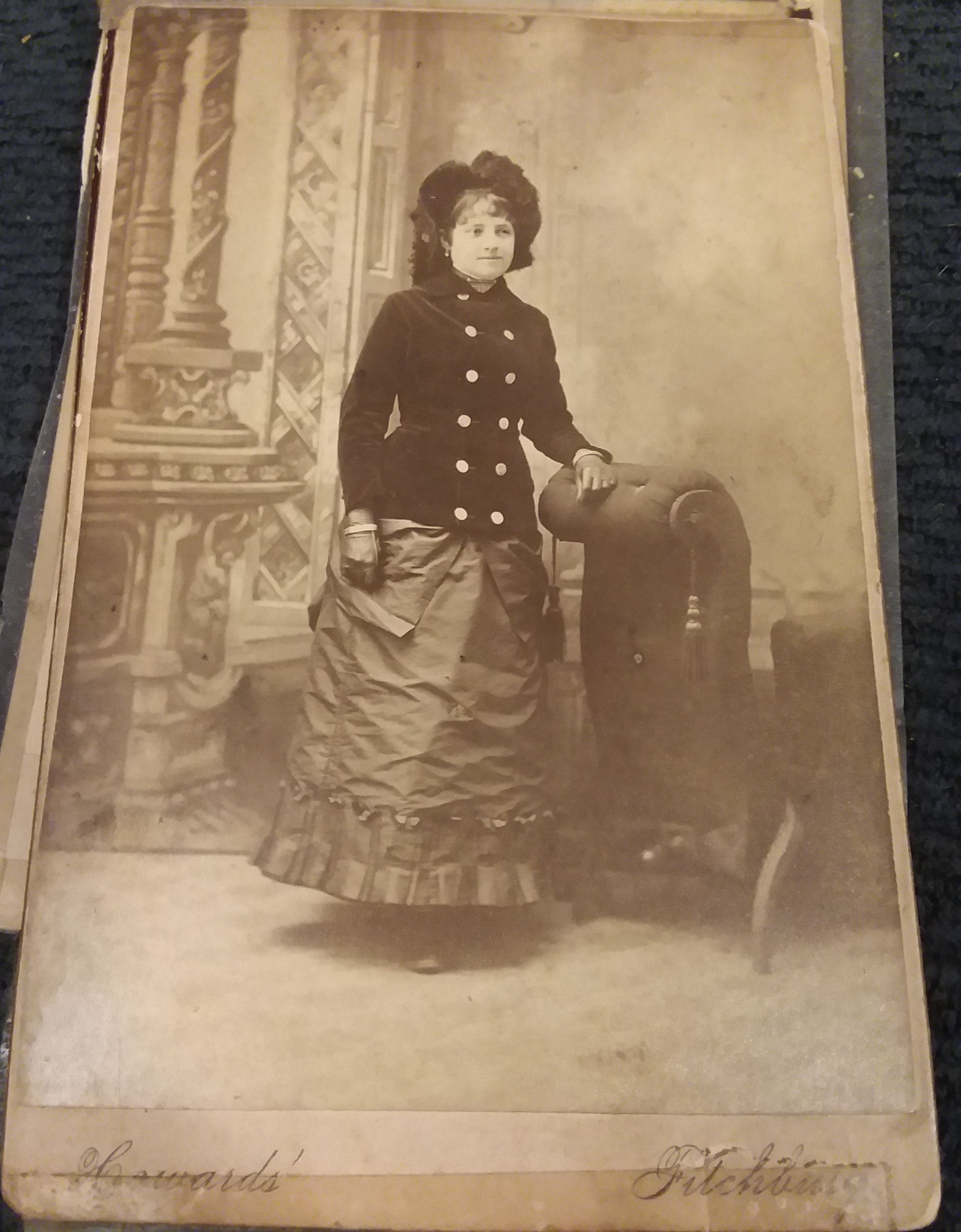  Girl - Identify Unknown 1