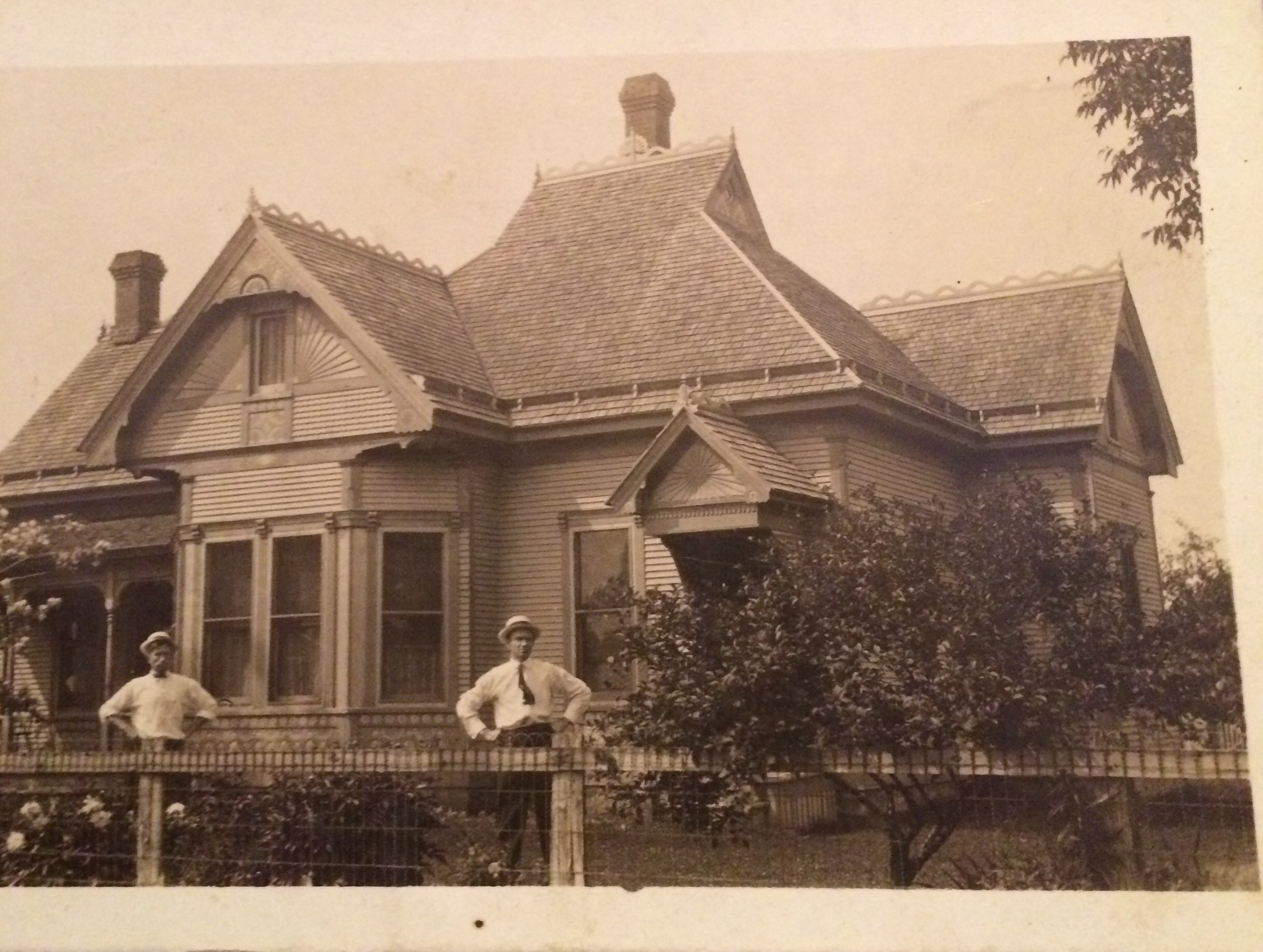 Unknown house & men