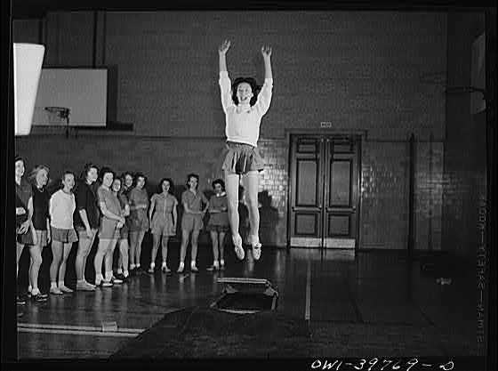 Washington, D.C. A class in physical education at Woodrow...