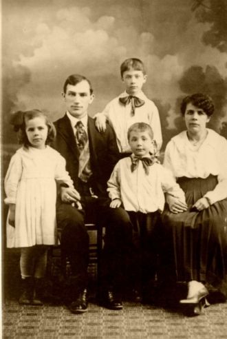 Louis DePauw family, Michigan