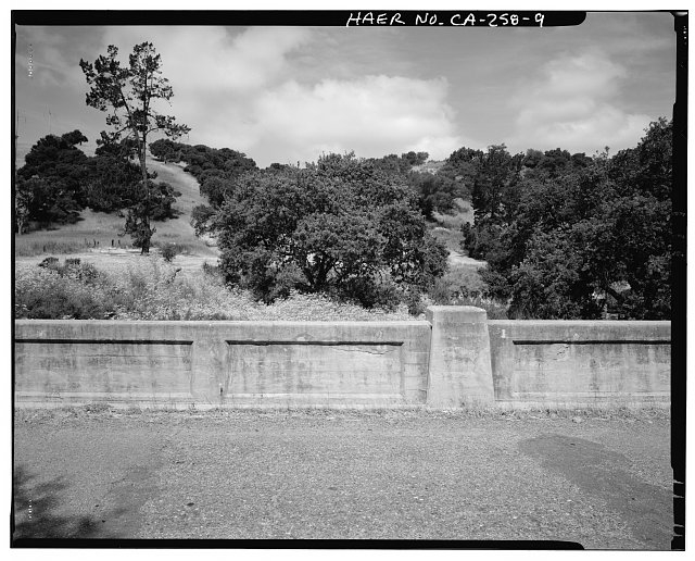 9. View of rail and pilaster detail on west side, looking...