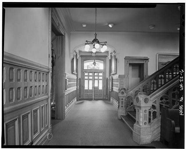 6. Interior,first floor corridor looking towards entrance...