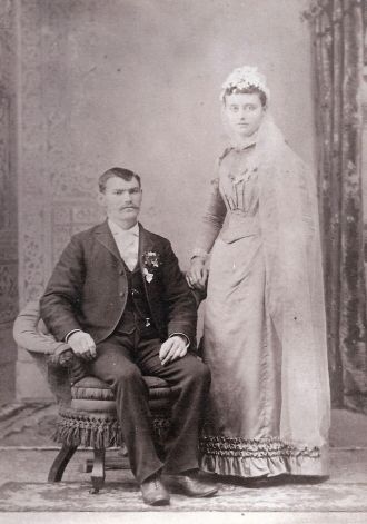 Anthony Braunger and Magdalena Hensler