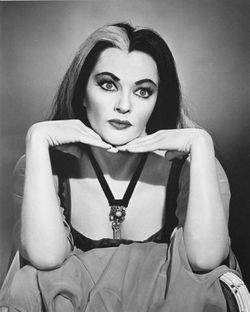 Yvonne De Carlo