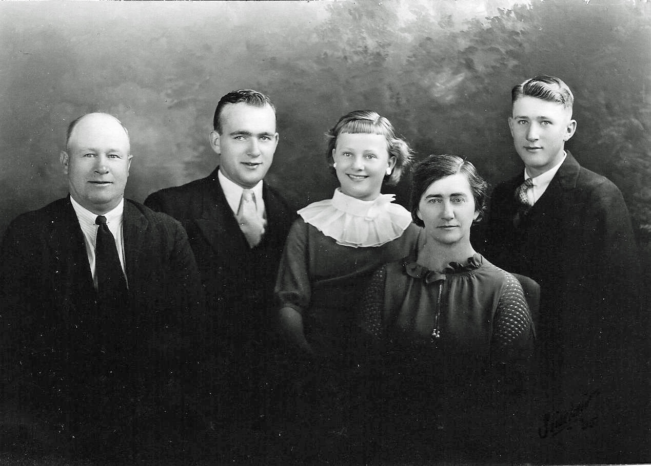 Christian & Maye (McDorman) Bach Family