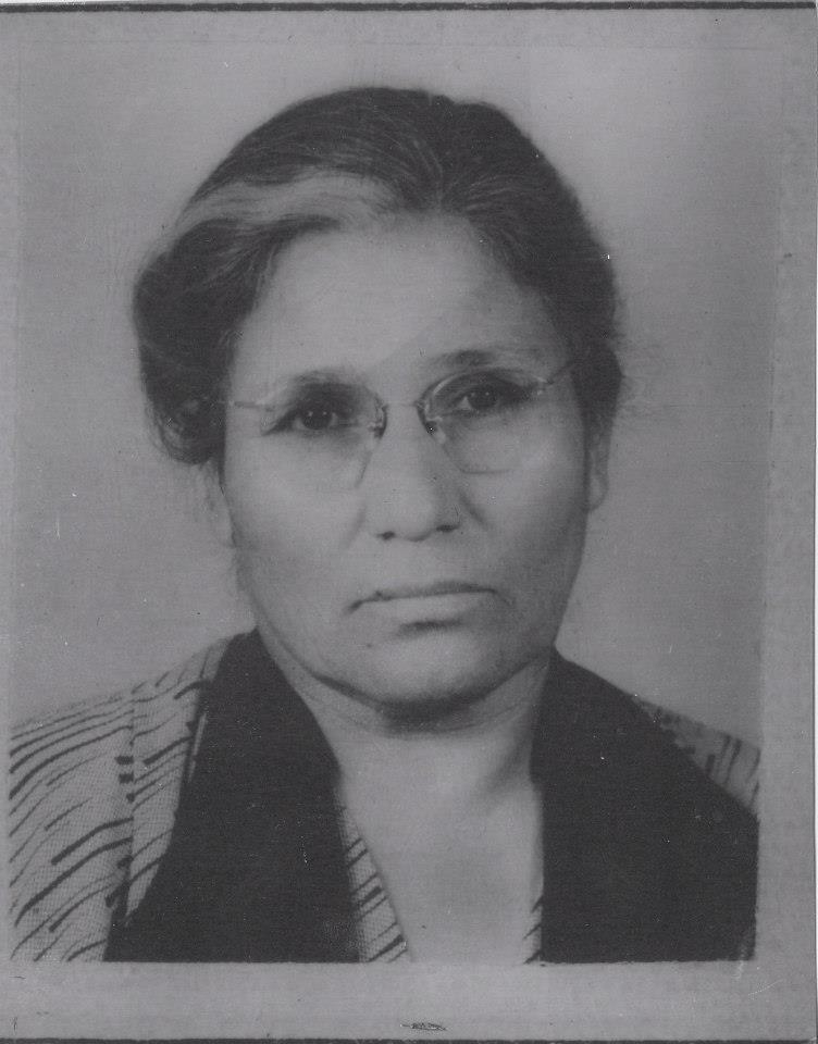 Luz Lespron Torres, older