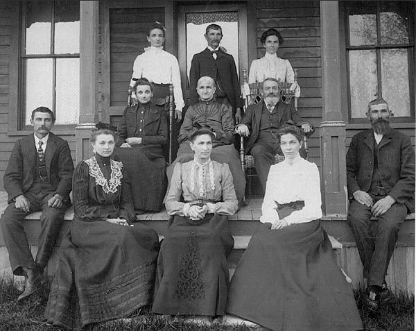 William and Wilhelmine Kappen Family, 1903