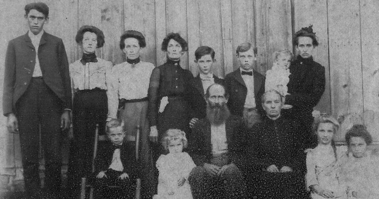 Unknown Family, 1
