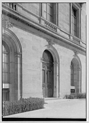 Dr. and Mrs. A. Hamilton Rice, residence at 901 5th Ave.,...